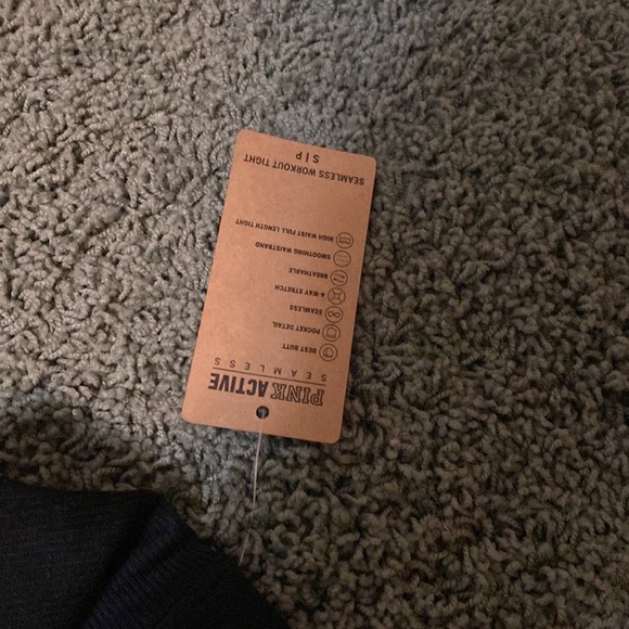 Pink leggings - Picture 3 of 5